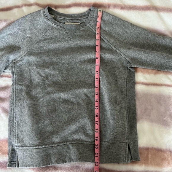 grey champion sweatshirt - Picture 2 of 7